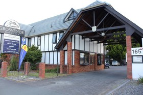 Grosvenor Motor Inn & Conference Centre