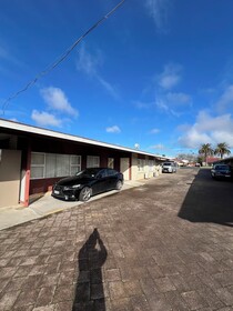 Hamilton Sunrise Motel