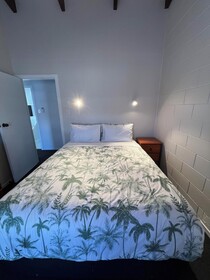 Hamilton Sunrise Motel