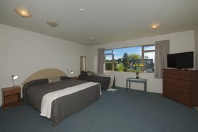 Lake Point Motel