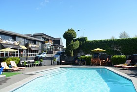 Heartland Ambassador Hotel Hamilton