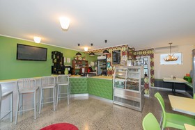 Retro Motel @ The Ambassador Hotel