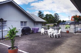 Tudor Motor Lodge