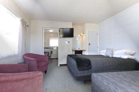 Tudor Motor Lodge