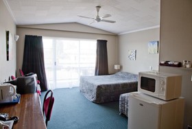 Apple Motor Inn