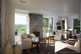 Greenhill The Lodge