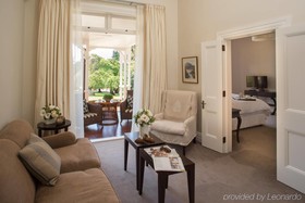 Greenhill The Lodge