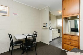 The Magpie- Hawkes Bay Motel