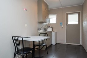 The Magpie- Hawkes Bay Motel