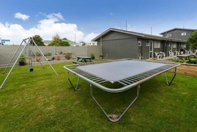 The Magpie- Hawkes Bay Motel