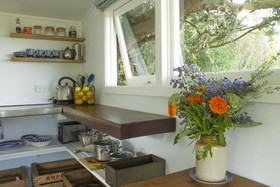 Haumoana Herb Cottage
