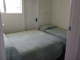 Avon Motel