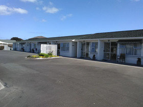 Avon Motel