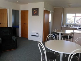 Avon Motel