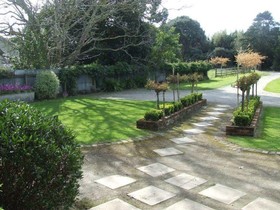 Tairoa Lodge & Cottage