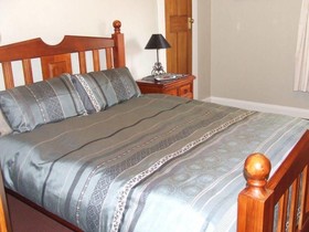 Tairoa Lodge & Cottage