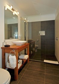 Tongariro Suites @ The Rocks
