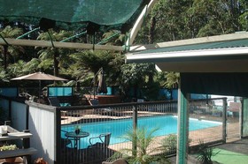 Woodlands Motel & Conference Venue