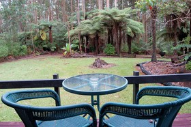 Woodlands Motel & Conference Venue