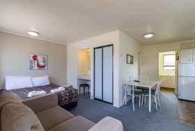 Motel 22