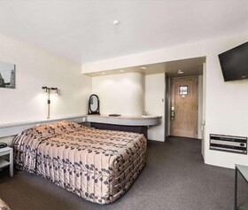 Quality Inn Angus