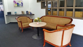 Airport Palms Hotel