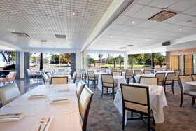 Auckland Airport Kiwi Hotel