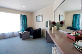 Auckland Airport Kiwi Hotel