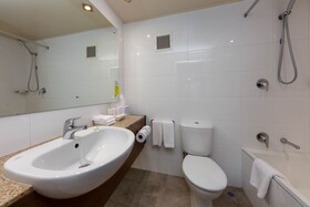 Holiday Inn Auckland Airport