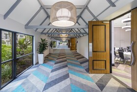 Holiday Inn Auckland Airport
