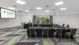 Holiday Inn Auckland Airport