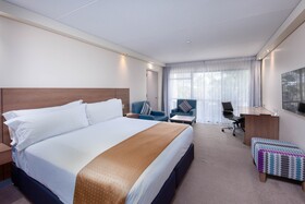Holiday Inn Auckland Airport