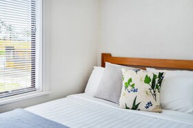 Kiwi Holiday Home Near Airport