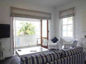 Mangonui Waterfront Apartments Motel