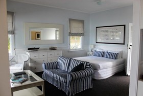 Mangonui Waterfront Apartments Motel