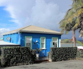 Mangonui Waterfront Apartments Motel