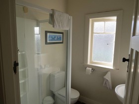 Mangonui Waterfront Apartments Motel