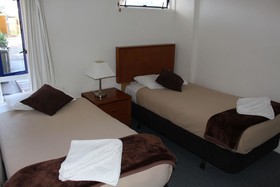 Bucklands Beach Waterfront Motel