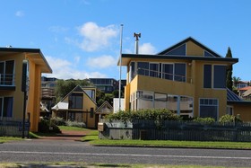 Bucklands Beach Waterfront Motel