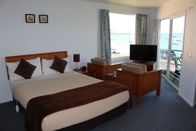 Bucklands Beach Waterfront Motel