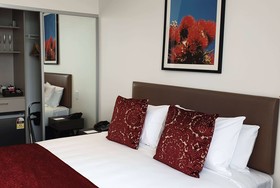Ramada Suites by Wyndham Auckland Manukau Pacfic Centre