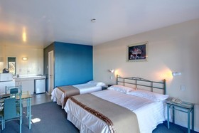 Rayland Motel