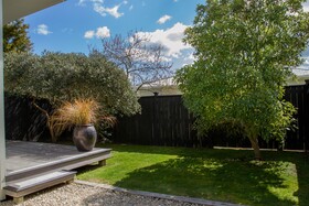 Martinborough Mews