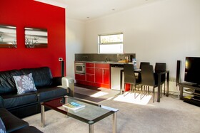 Martinborough Mews