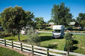 Martinborough TOP 10 Holiday Park