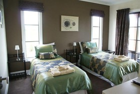 The Summit Lodge