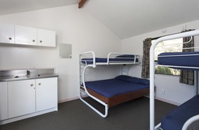 Opal Hot Springs And Holiday Park
