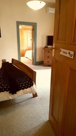 Oak Lane Lodge