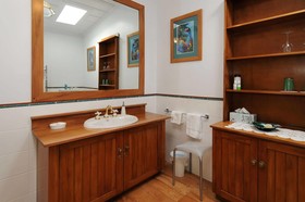Oak Lane Lodge