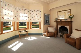 Oak Lane Lodge